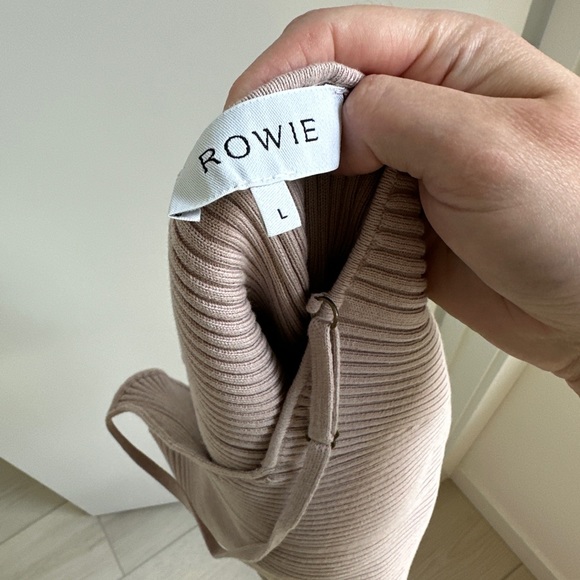 LIAT KNIT SINGLET MUSHROOM by ROWIE the label - Picture 10 of 11